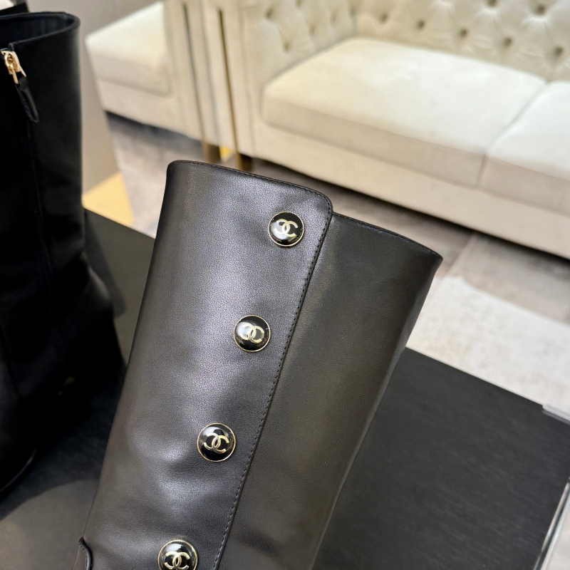 Ch**el boots